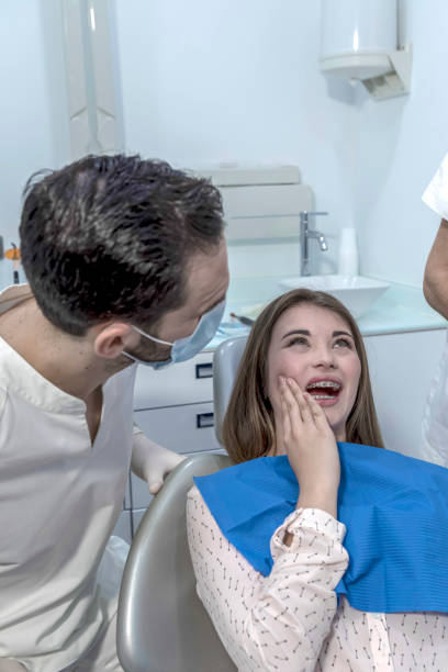 Best Broken Tooth Emergency  in Lely Resort, FL